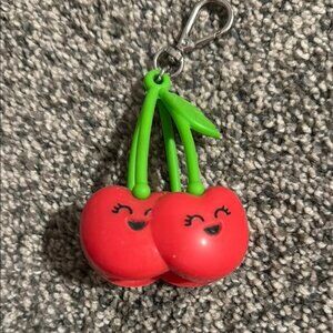 Bath & Body Works Cherry Key Holder - Red & Green
